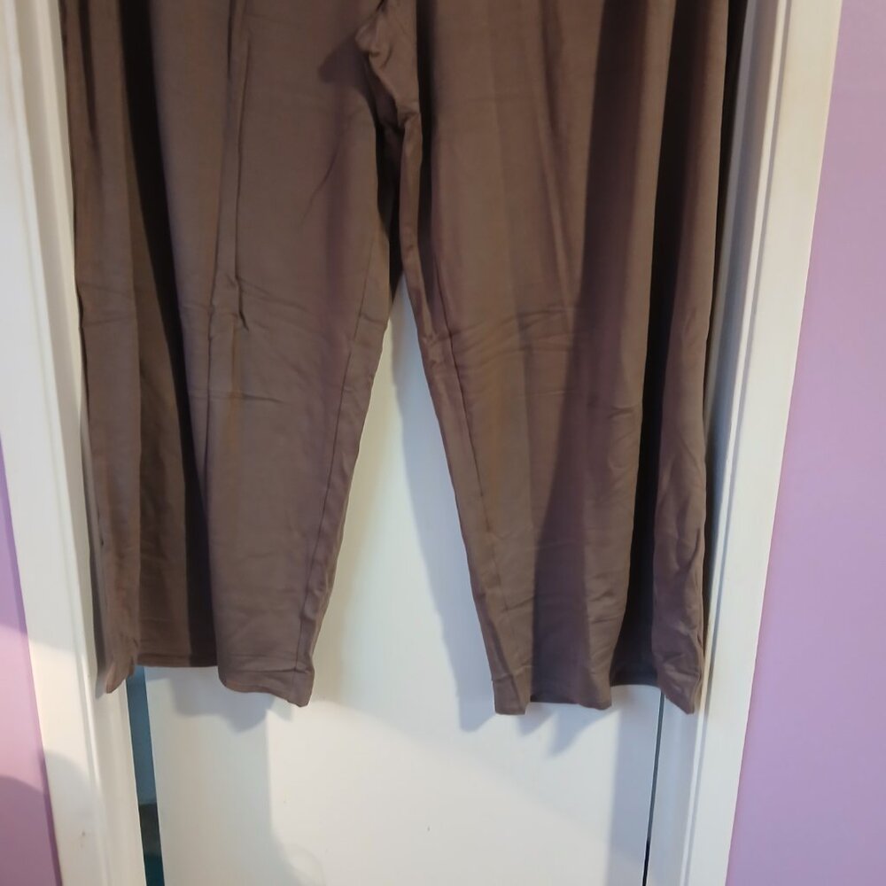AnyBody Women's Lounge Brushed French Terry Knit Straight Leg Pant SZ 5X… - Picture 2 of 6